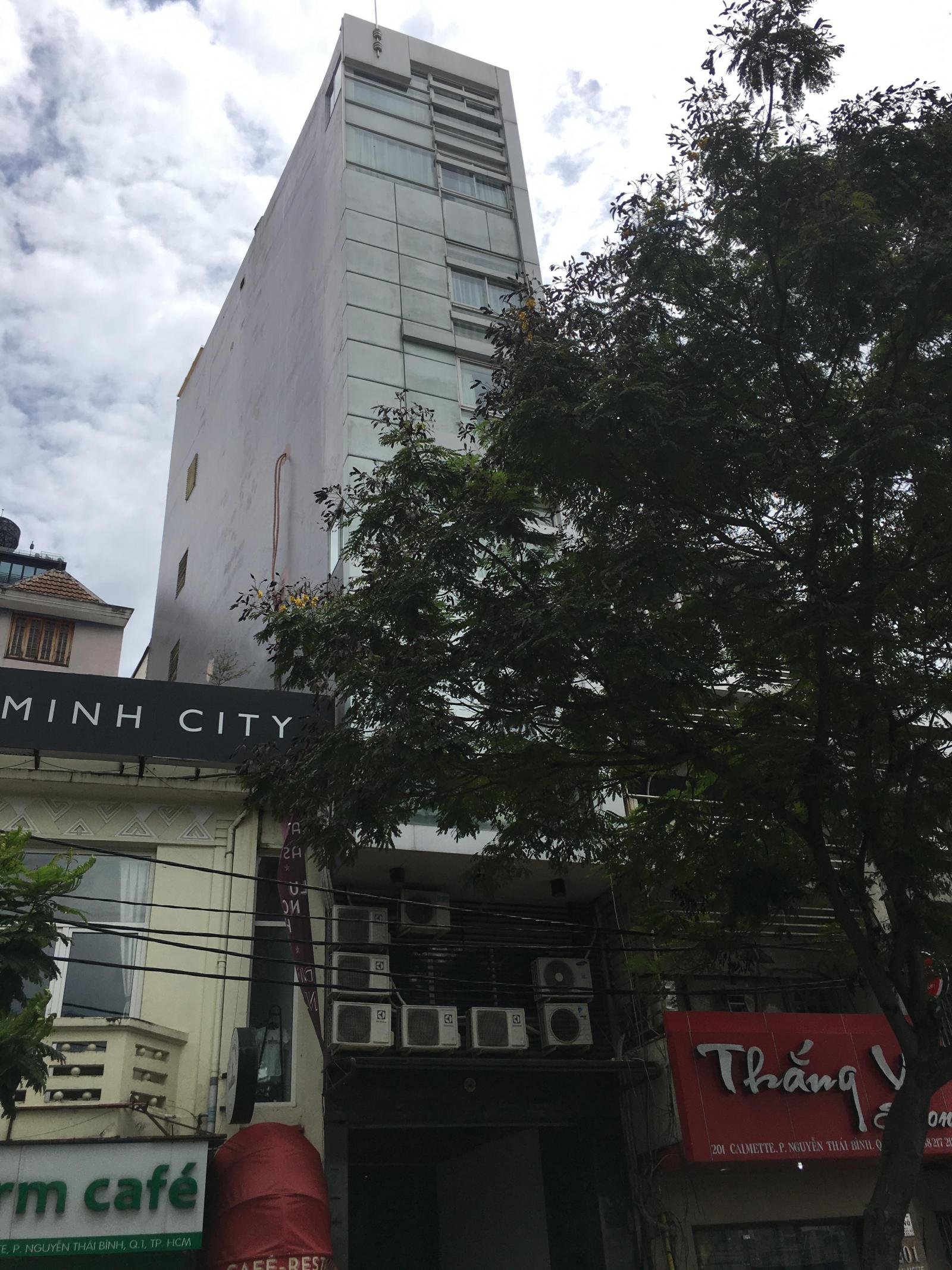 Bán nhà riêng tại Đường Lạc Long Quân, Phường 9, Tân Bình, Tp.HCM diện tích 92m2  giá 21.7 Tỷ