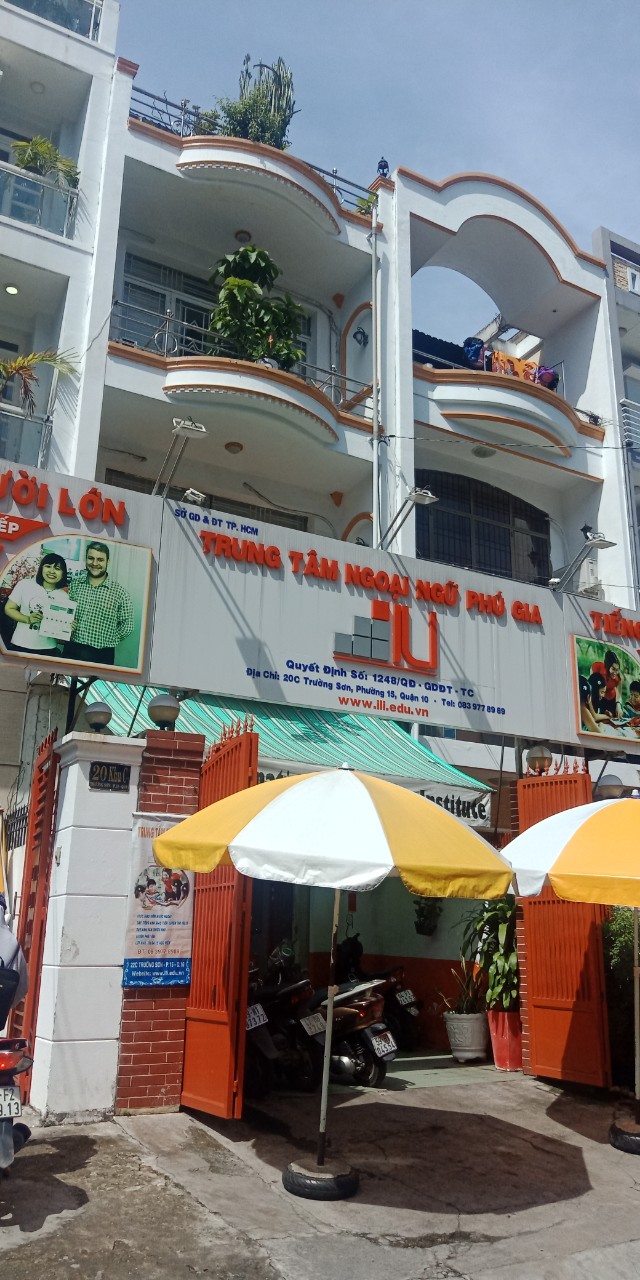Bán nhà MT Bạch Vân, đối diện chợ Hòa Bình, phường 6, quận 5, DT: 4.2x22m, 2 lầu, giá 19.7 tỷ