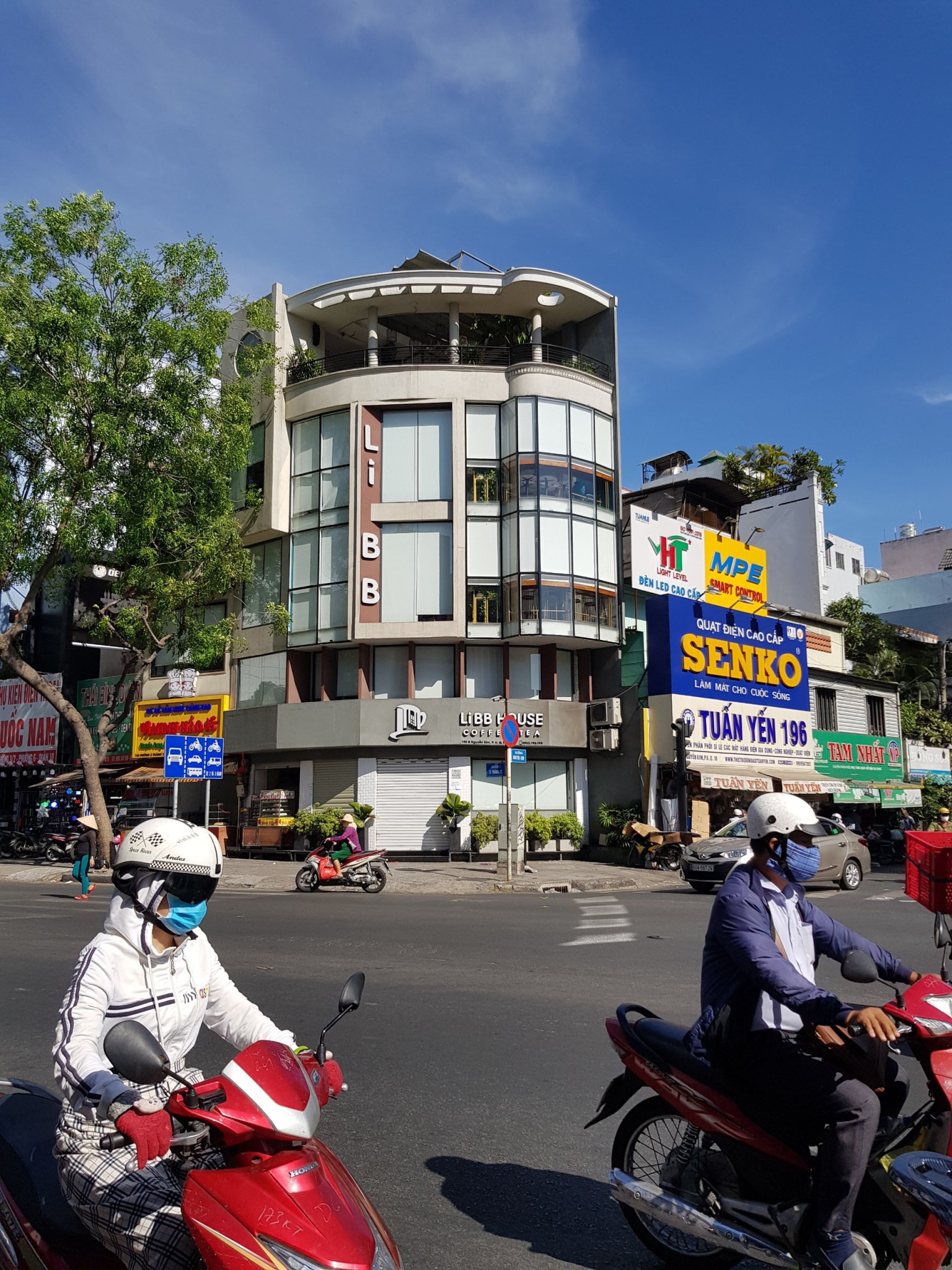Bán nhà mặt phố tại Đường Yên Thế, Phường 2, Tân Bình, Tp.HCM giá 63 Tỷ