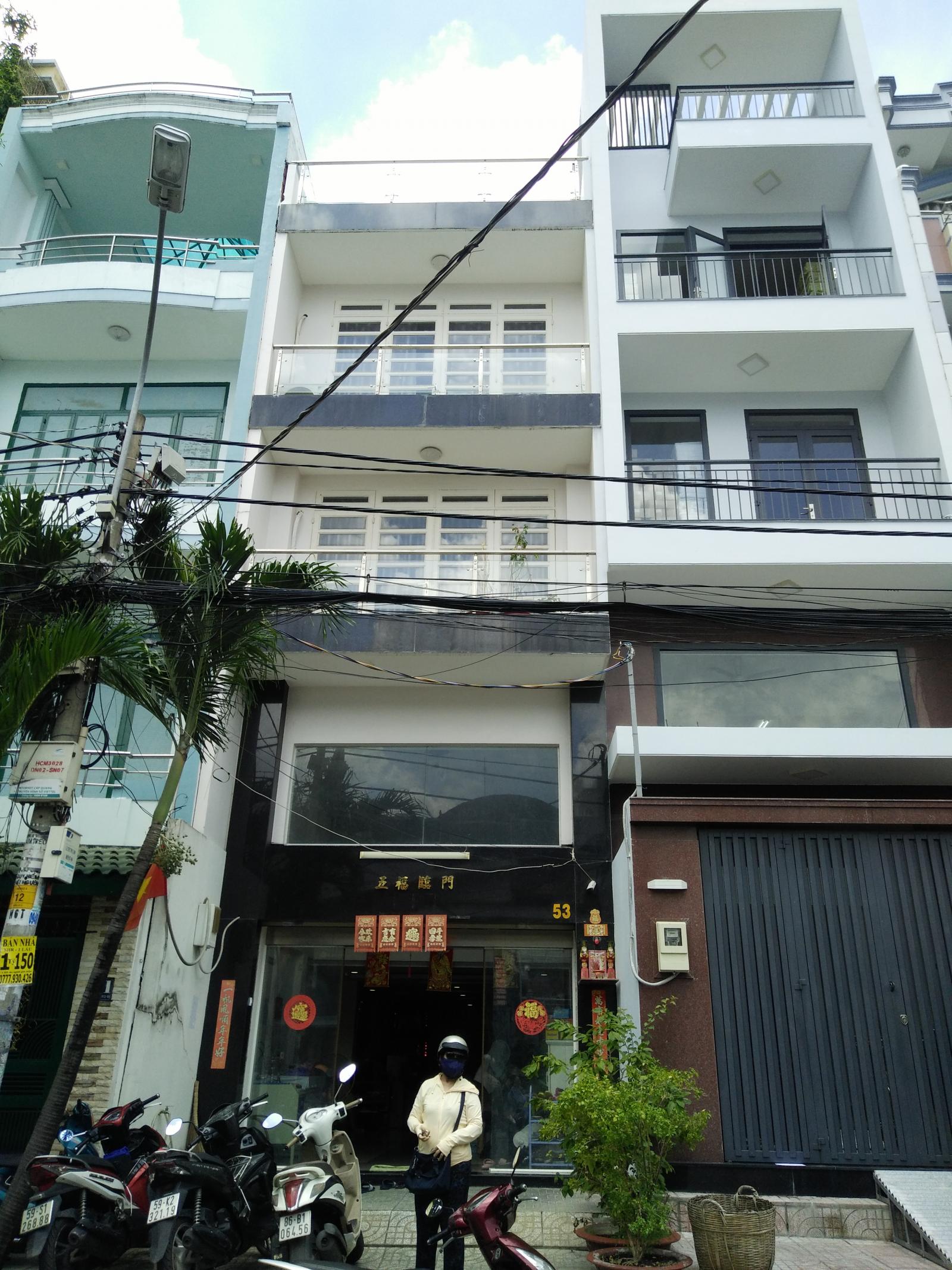 Kẹt tiền NH bán gấp MT ngay ngã tư 3/2-Lý Thường Kiệt, Q.11, DT: 5x10m, giá chỉ 17 tỷ 9, LH: 0915190011