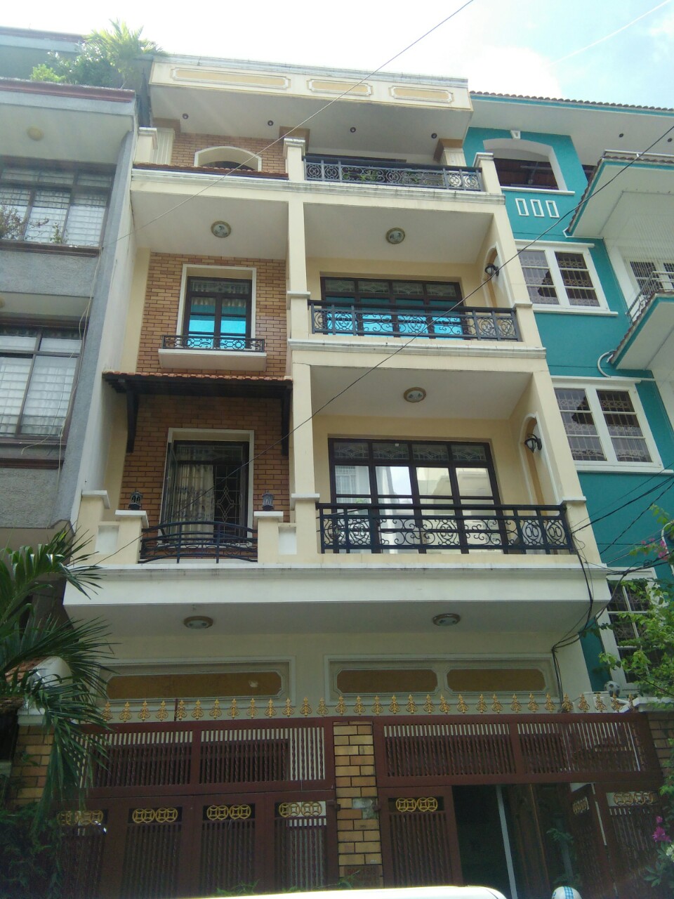 Bán nhà mặt tiền Trường Sơn, quận 10, khu Cư Xá Bắc Hải, DT 3.8x20m, 3 lầu, giá chỉ 13.7 tỷ