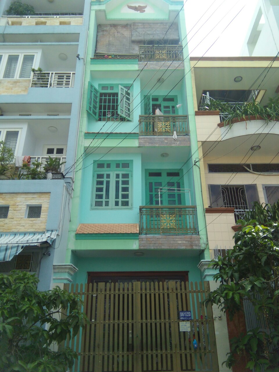 Bán nhà rẻ nhất Quận 10 đường Thành Thái, DT 4.2x20m, 3 lầu nhà mới. Giá chỉ hơn 12 tỷ