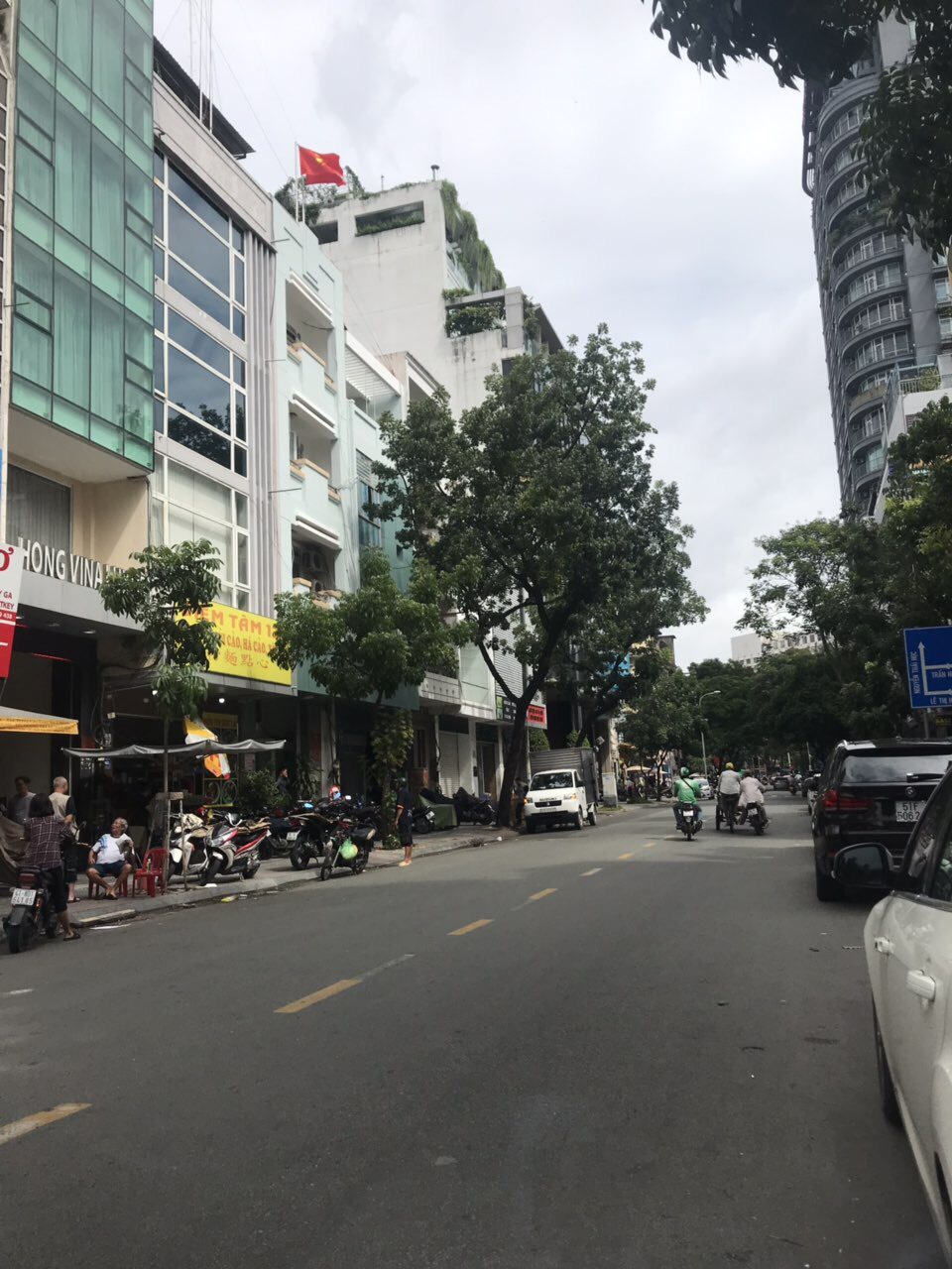 Bán nhà mt Sư vạn Hạnh 6 x 25 ngay cạnh van Hạnh mall,chỉ 1 căn duy nhất giá tốt nhất