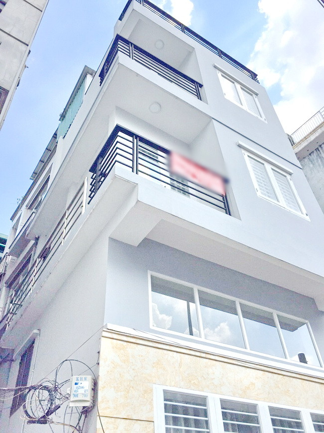 Bán nhà hẻm nhựa 10m đường 3 Tháng 2, 4.2x22m,4 tầng giá 18.2 tỷ  