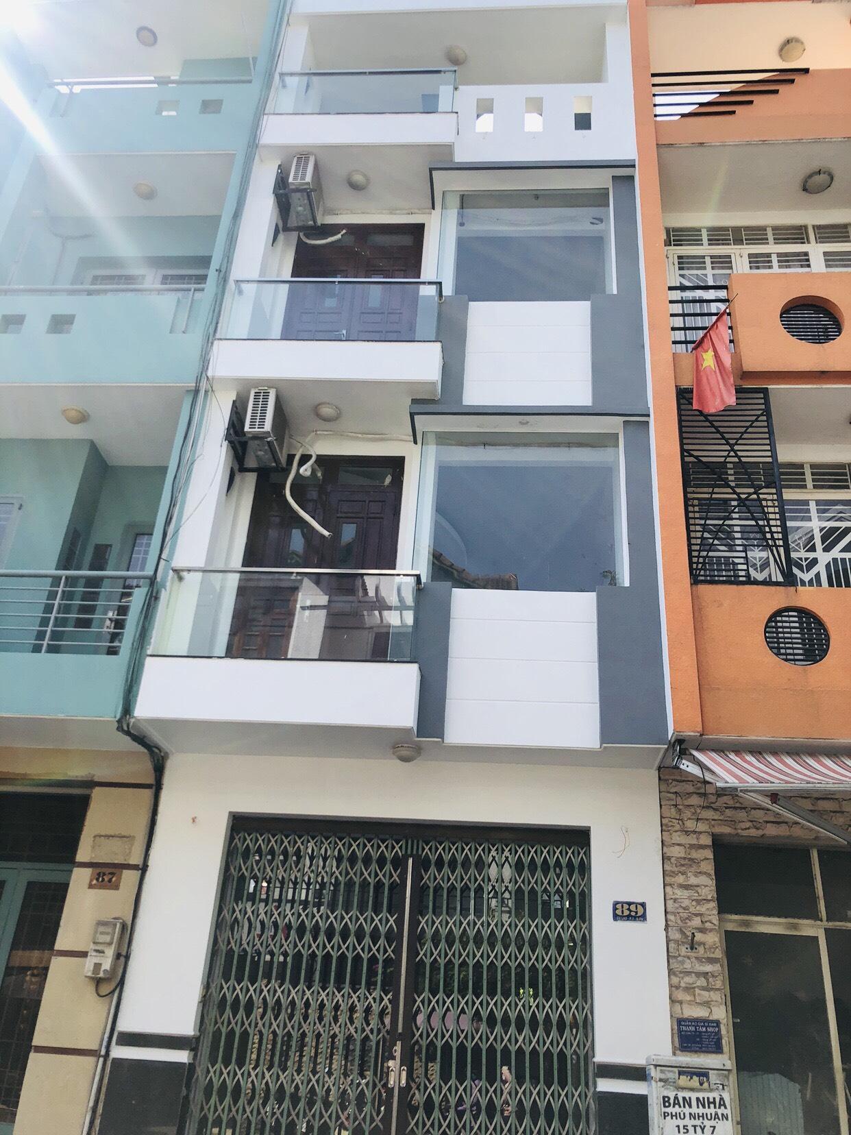 Nhà mua để giữ Q10, (DT: 4x18), 4 Tầng. Đường 10m, Khu KD sầm uất, giá 15 tỷ, 0911709779