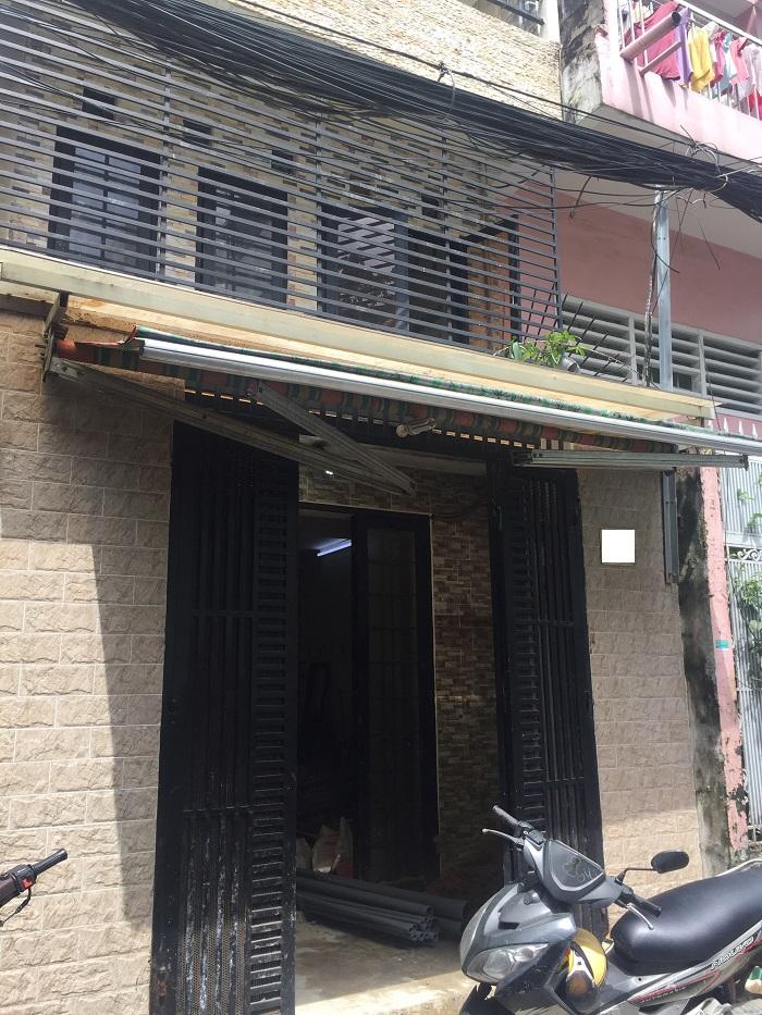 Cần bán nhà hẻm 284 Lý Thường Kiệt, Q. 10 (4 x 14m) 3 lầu mới kiên cố. Giá 9.5 tỷ. Lh 0911709779