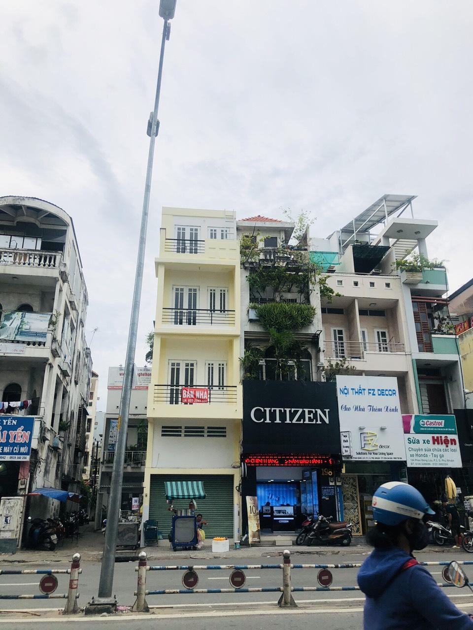 Bán nhà Mặt Tiền Cách Mạng Tháng 8, P10, Q3, DT 4x17m, NH 6m, trệt, 3 lầu. Giá: 23 tỷ, Cho thuê 60tr