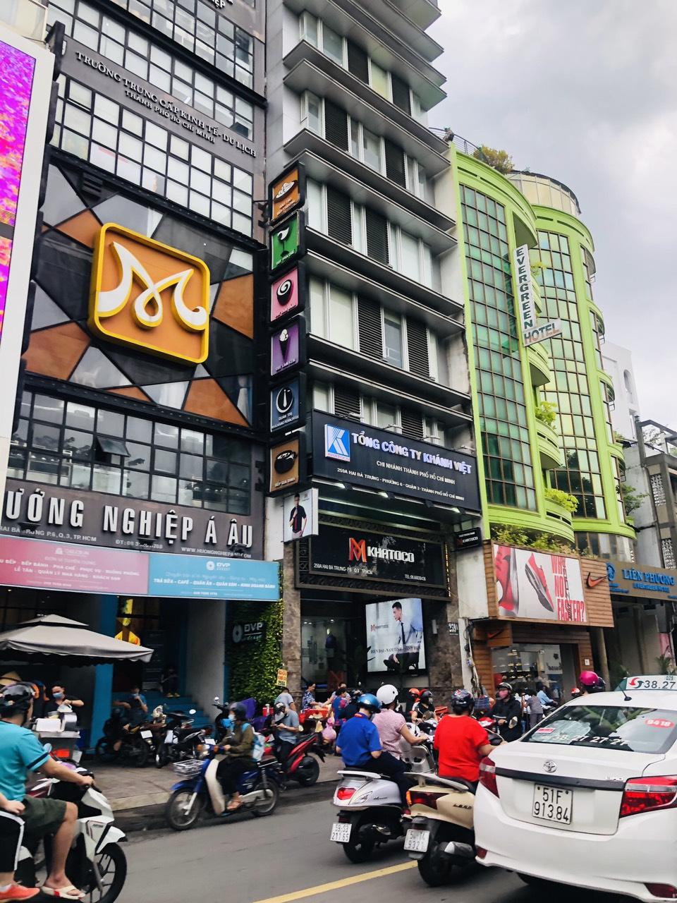 Nợ Ngân hàng cần bán nhà Hxh Thành Thái, Quận 10, DTCN 4.8x20. Giá 12 tỷ