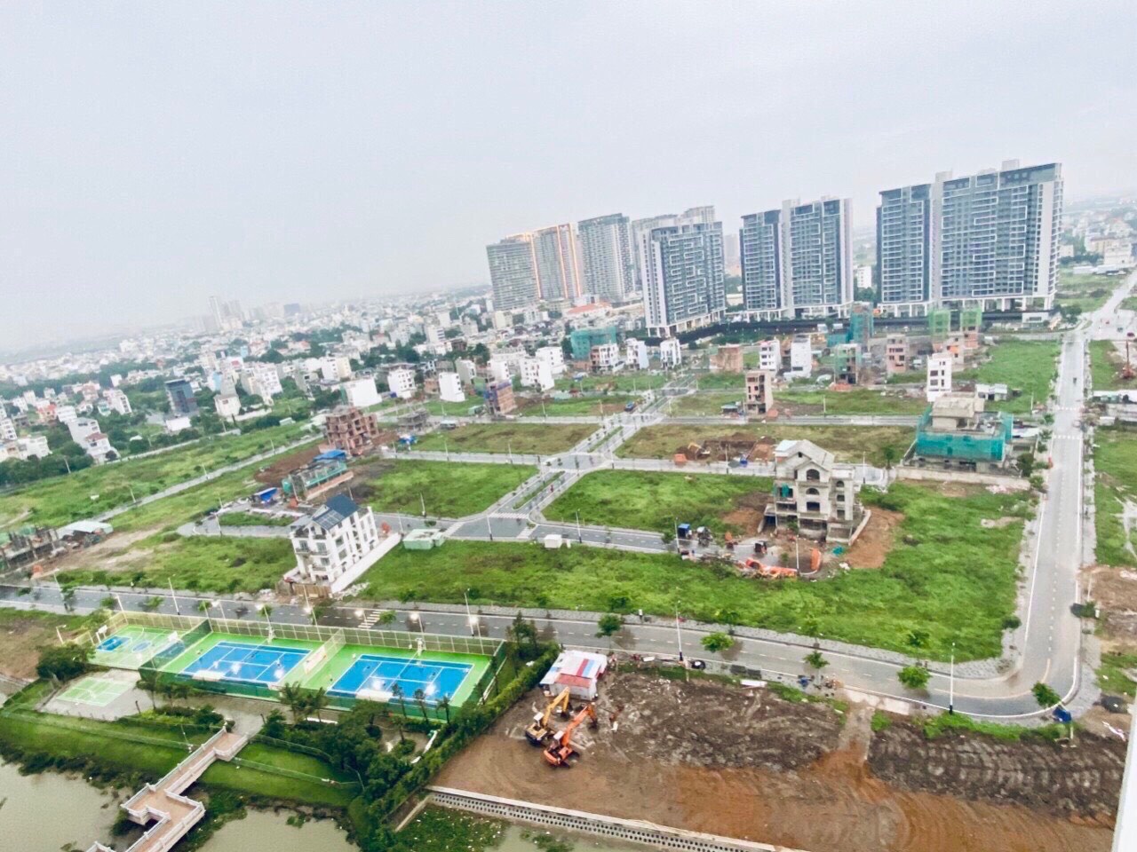 Cần Bán nền đất Biệt Thự trong khu Saigon Mystery Villas với 2 mặt giáp Sông, 14x20m, giá 125tr/m2, P. Thạnh Mỹ Lợi Q,2