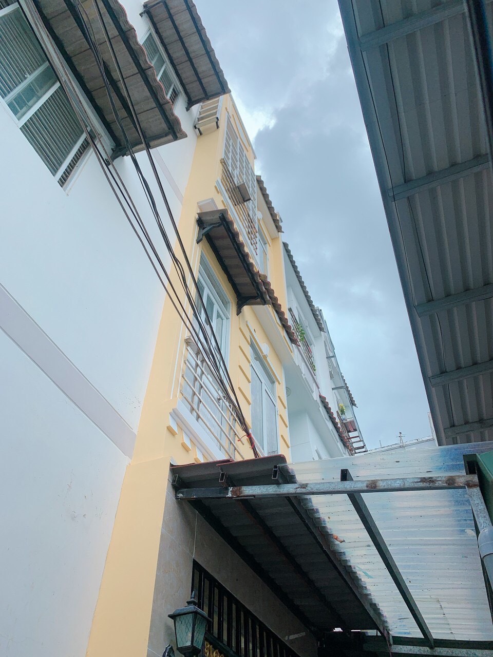 Nhà sổ hồng riêng đồng thửa,Hẻm 2020 Huỳnh Tấn Phát, TT.  Nhà Bè