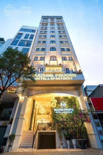 Bán building mặt phố đường Hùng Vương, Q. 5, DT: 8m x25m, 4 lầu, giá thuê 1,68 tỷ/năm