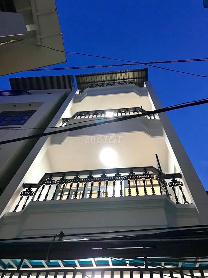Bán Gấp Nhà 339 Tô Hiến Thành 4 x16m Trệt 3 Lầu Gía 11.4 Tỷ Q10