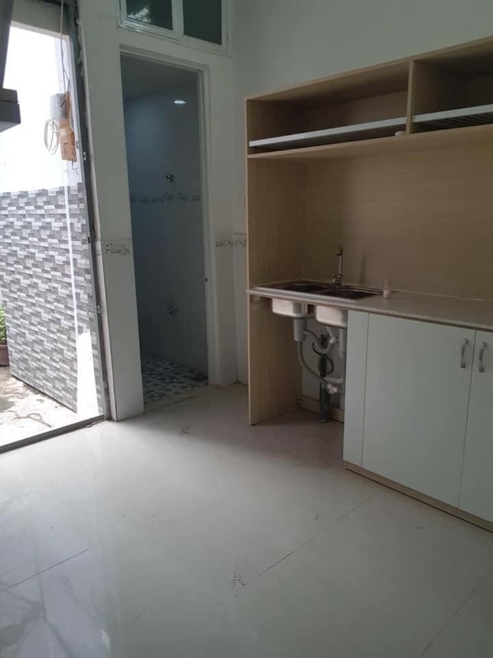 Bán nhà đường Quang Trung gần Ngã 5 chuồng chó giá chỉ 1ty4.