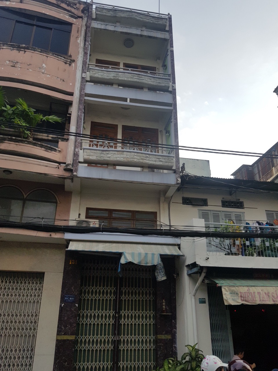 Xuống giá cần bán gấp MT 5 lầu Hàn Hải Nguyên DT lớn: 5x11 chỉ với 12 tỷ 3, Quận 11, LH: 0915190011