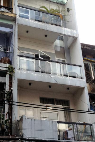 Xuống giá bán gấp MT Lý Chiêu Hoàng, nhà 5 lầu, DT lớn: 4x27m, chỉ 14 tỷ 5, lời ngay nửa tỷ, LH: 0915190011