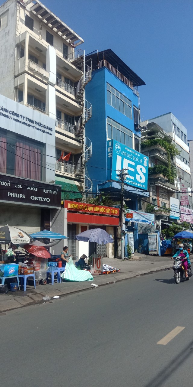  Bán gấp nhà mặt phố Nguyễn Văn Cừ, 4.6mx20m, trệt 6 lầu, phường 2, quận 5, 27 tỷ TL căn duy nhất