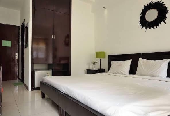 Bán khuôn đất cực đẹp MT đường Nguyễn Văn Đậu,Bình Thạnh 11,5x36m CN:372 m2 giá 60 tỷ
