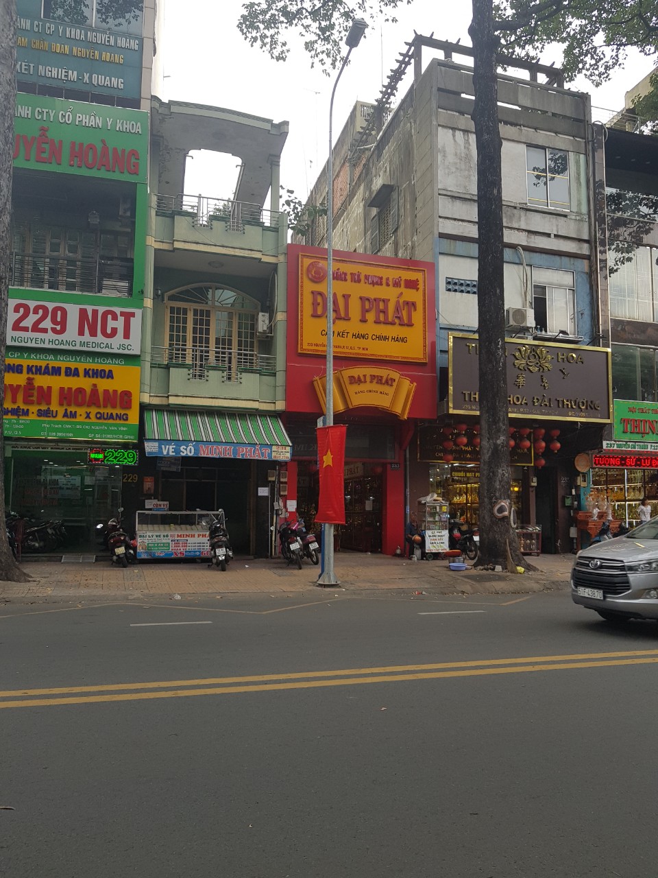 bán nhà mặt tiền kinh doanh đường thành thái q 10 dt 9x16 giá 17 nhà 1 lầu giá 17 tỷ tl 