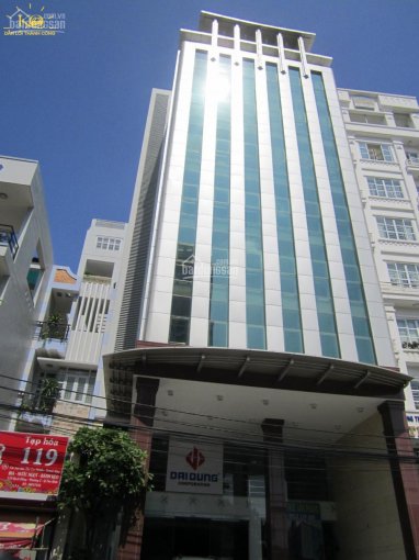 Trong mùa COVID cần bán gấp nhà MT Nguyễn Trãi, P2, Q5 Dt: 4,6m x 20.5m hầm 4 lầu, giá 42.5 tỷ TL
