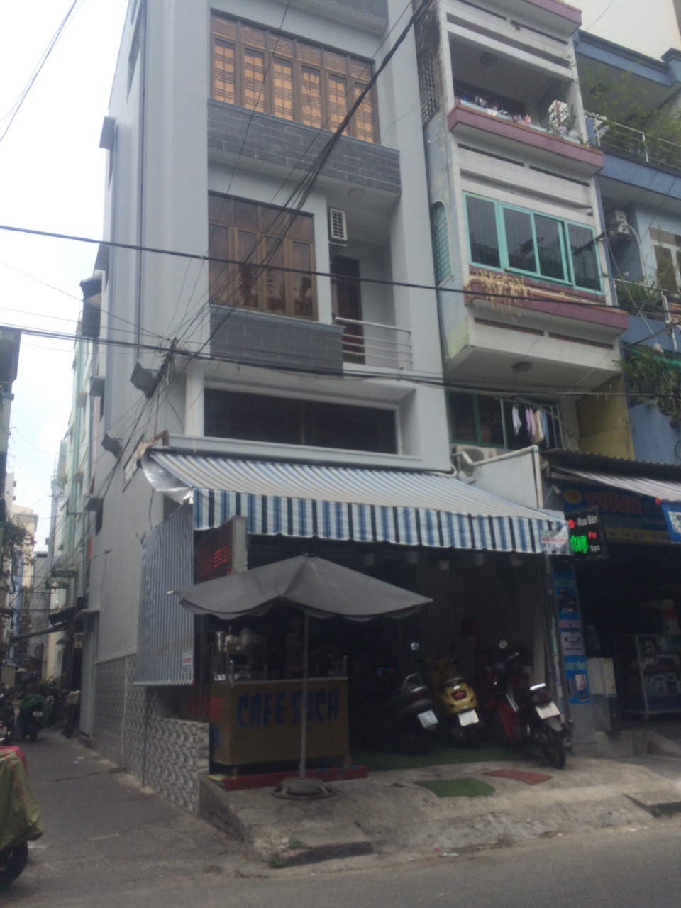 Bán nhà 2 lầu hẻm Huỳnh Mẫn Đạt Quận 5 dt 3.6*10m giá chỉ 7 tỷ hơn