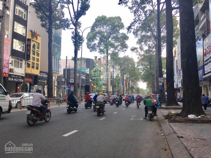 Bán nhà mặt tiền 283 Cách Mạng Tháng Tám, ngay Hà Đô Centrosa Q. 10, 4x17m, 4 lầu