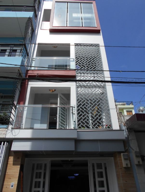 Xuống giá bán gấp MT Hồng Bàng, Q.6, DT khủng: 7m5x22m, chỉ 24.5 tỷ, LH: 0915190011