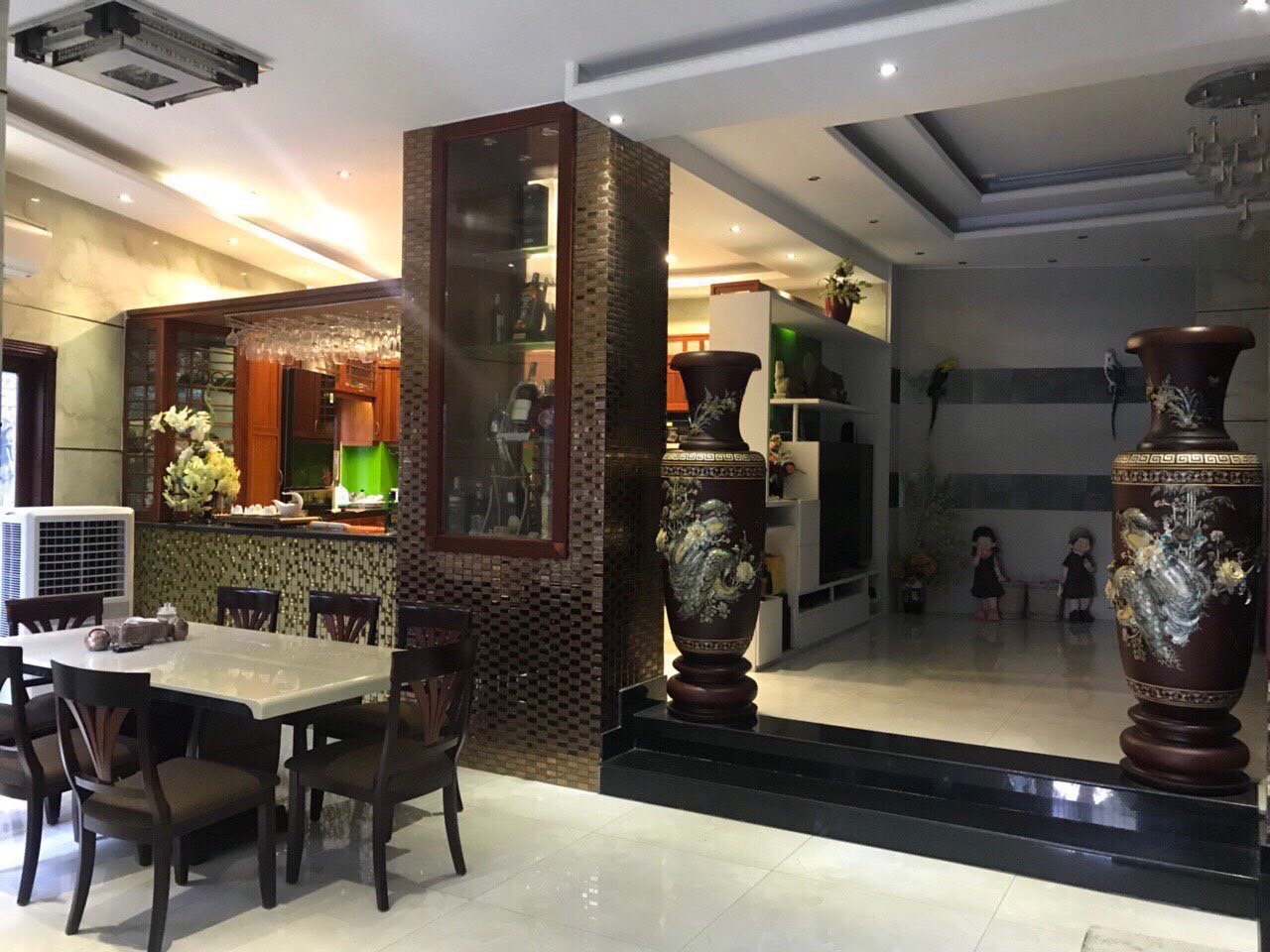 Nhà hẻm thông thoáng Phan Văn Trị, P11, Bình Thạnh CN: 180m2, 13.5 tỷ. 