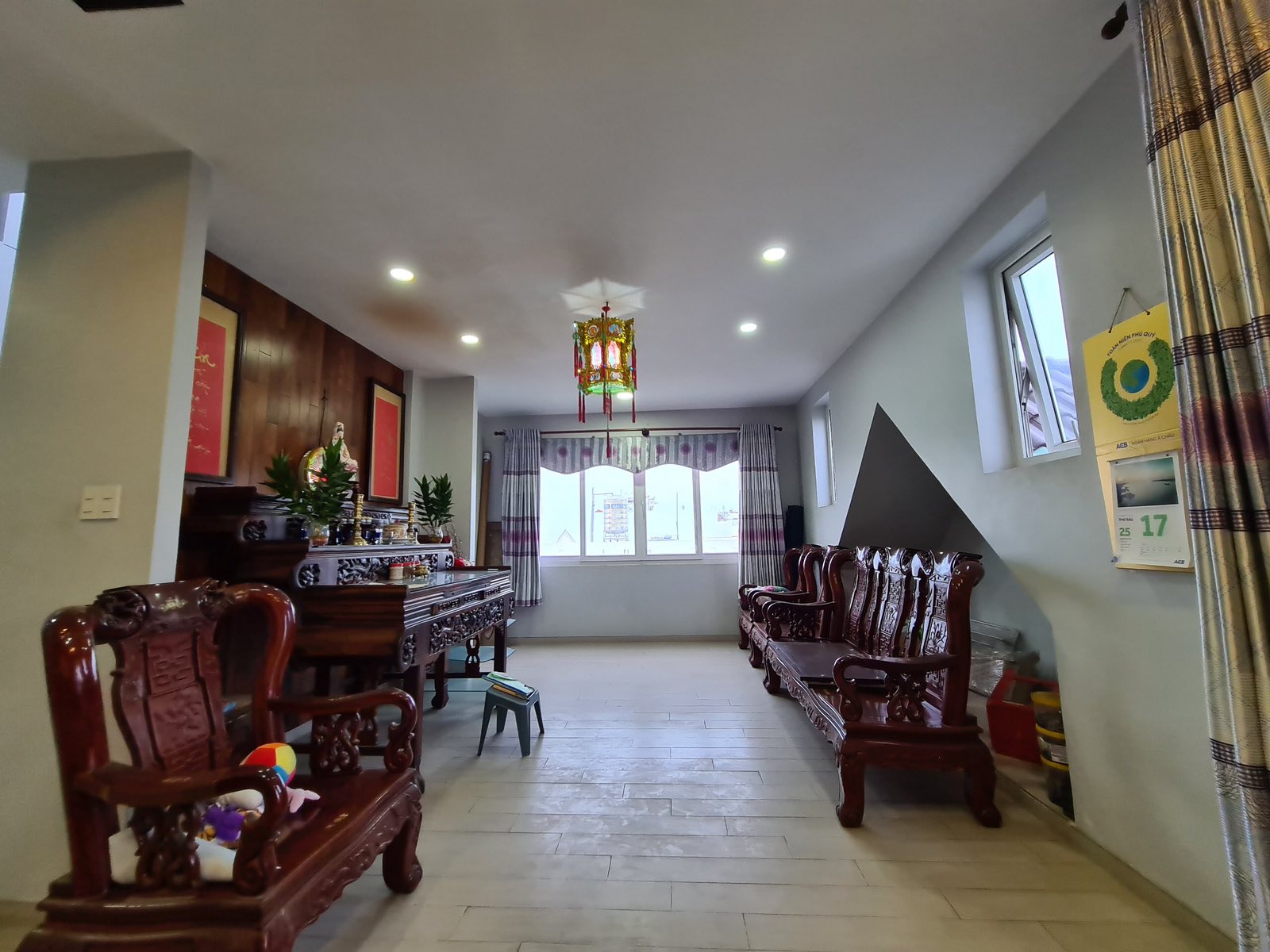 Biệt thự Chu Văn An, Phường 26, Bình Thạnh, DT: 8x20m, 1 trệt 2 lầu, 21 tỷ 	