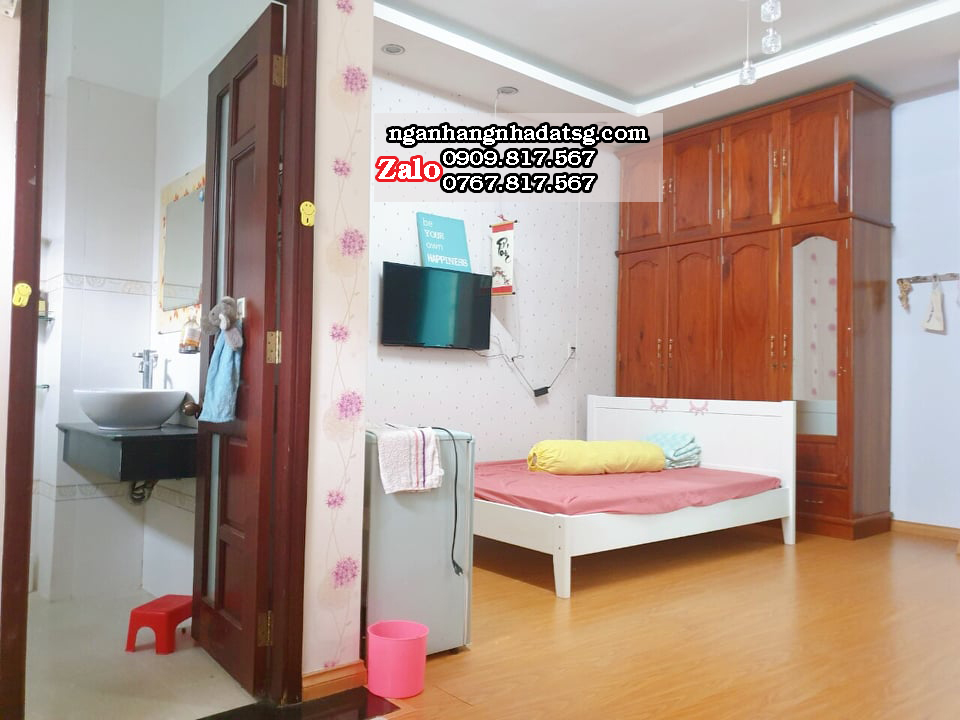 Hạ chào 1,5 tỷ, Bán Nhà Đường D2,120m2, Mặt tiền kinh doanh, ngang 6m.