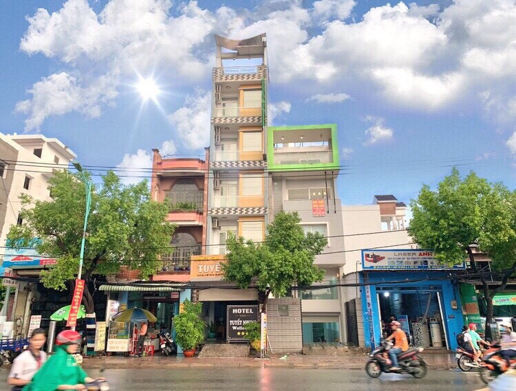Mặt tiền đường Mã Lò, Bình Tân, 4mx30m, 1tấm, khu buôn bán nhộn nhịp sung túc