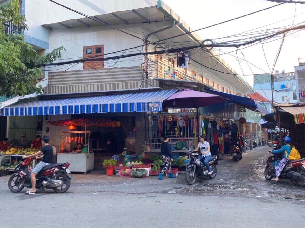 Cần bán căn góc 3MT ngay chợ Phạm Văn Bạch,7.5x26m, giá chỉ 16 tỷ.