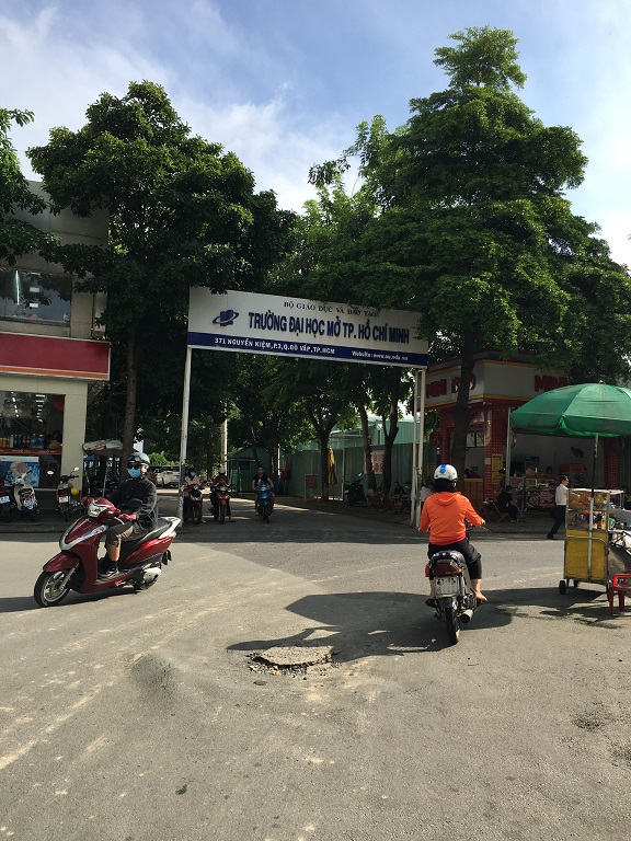 Bán GẤP nhà đường Nguyễn Kiệm, Phường 3, Gò Vấp, 4 tầng, giá chỉ 3.8 tỷ, Xem là mua.