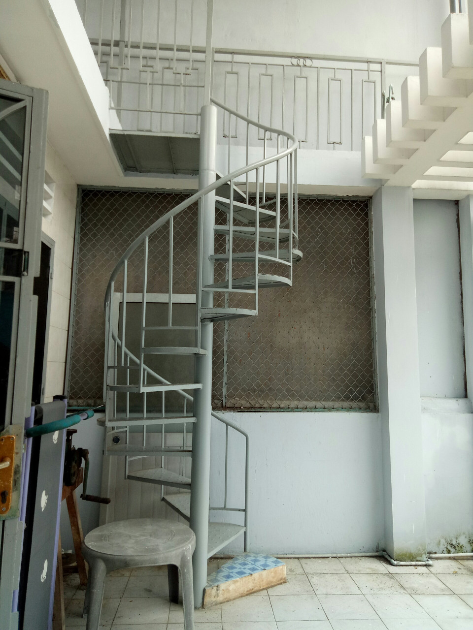 bán nhà khu an ninh hẻm thông tô hiến thành đường hòa hưng q10 DT 3,8 X10 GIÁ 6,7 TỶ TL