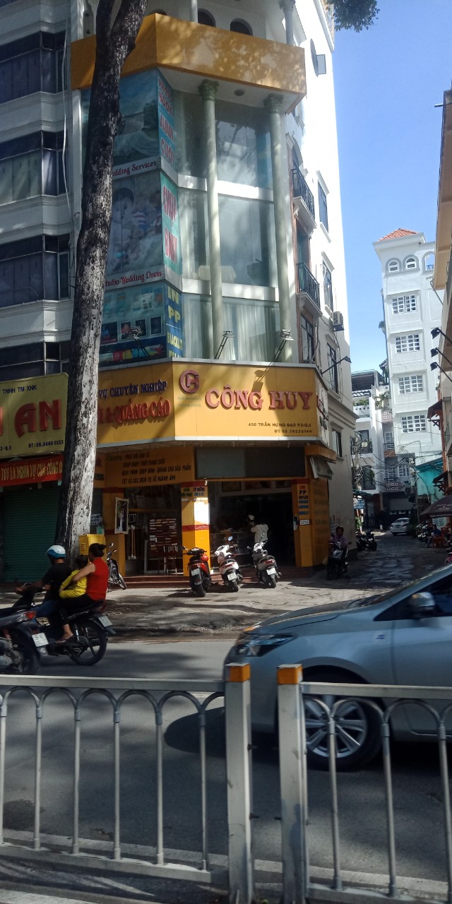 Bán nhà hẻm Trần Hưng Đạo dt 3.2*16m giá 5 tỷ 8 tl