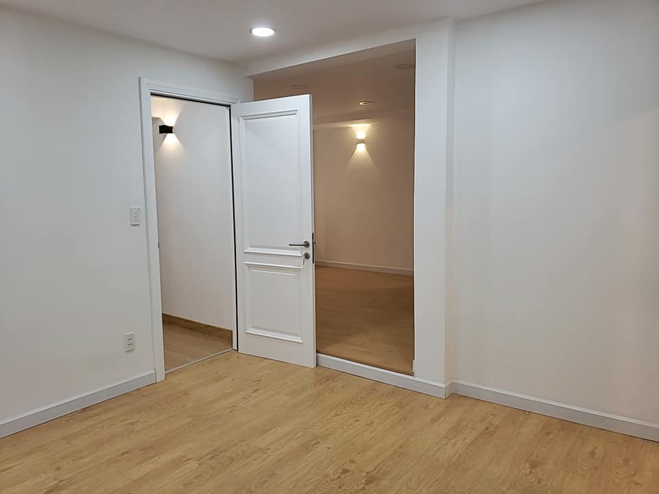 Bán nhà hẻm 128/ Lê Văn Duyệt 68m2 3 lầu giá 6.1 tỷ