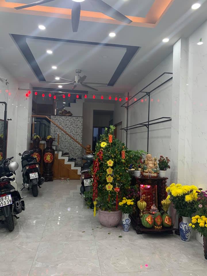 Bán nhà MTKD chợ Sơn Kỳ Tân Phú 4.2x20m đúc 3 lầu giá 12 tỷ TL (hẻm 12m Bờ Bao Tân Thắng)