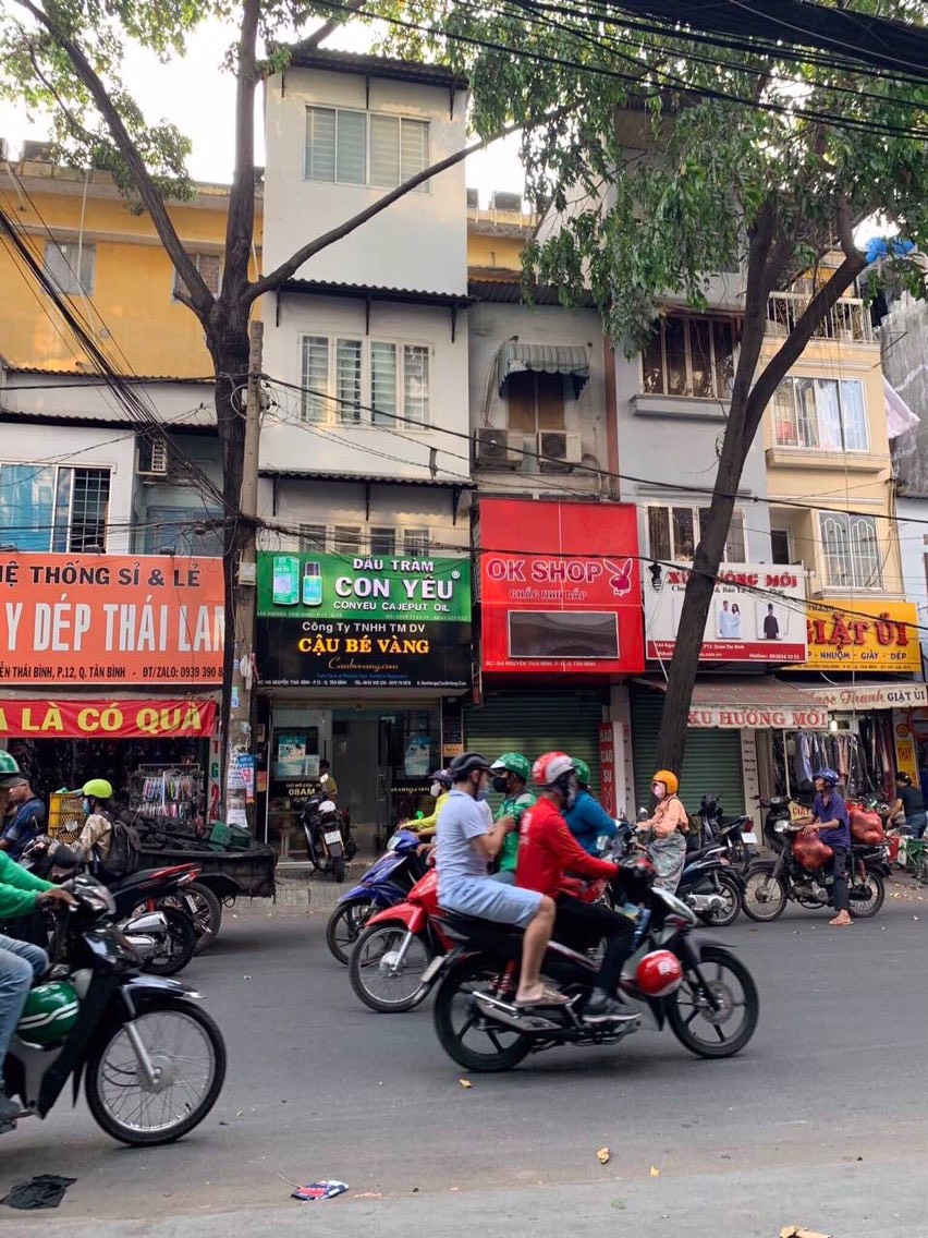 Bán nhà MT ngay chợ Phạm Văn Hai, P5, TB; DT: 4x15m; trệt 2 lầu