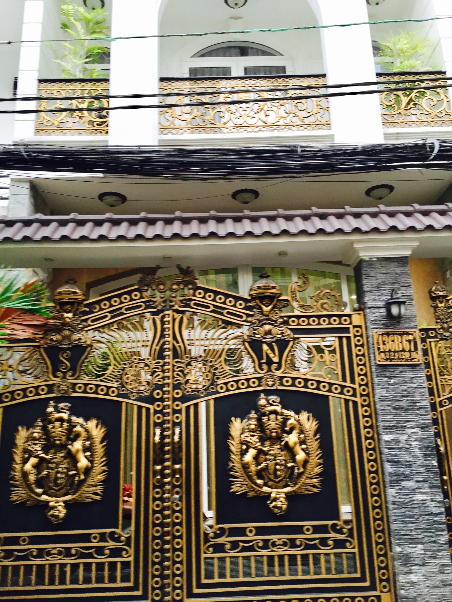 Bán nhà MT Trần Phú, P4, Q5, 4mx21m, 5 lầu đẹp. giá tốt nhất thị trường.