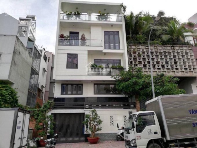 Nhà chính chủ 30 năm mặt tiền Phạm Văn Hai, P3 TB, 4x16m, T + 3 lầu, BTCT sơn phết tí, giá 16,8 tỷ. O947.9I.6I.16