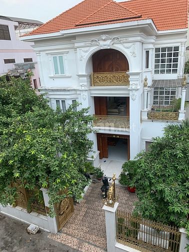Bán nhà mặt phố tại Đường Nguyễn Trọng Tuyển, Phường 2, Tân Bình, Tp.HCM giá 21.5 Tỷ