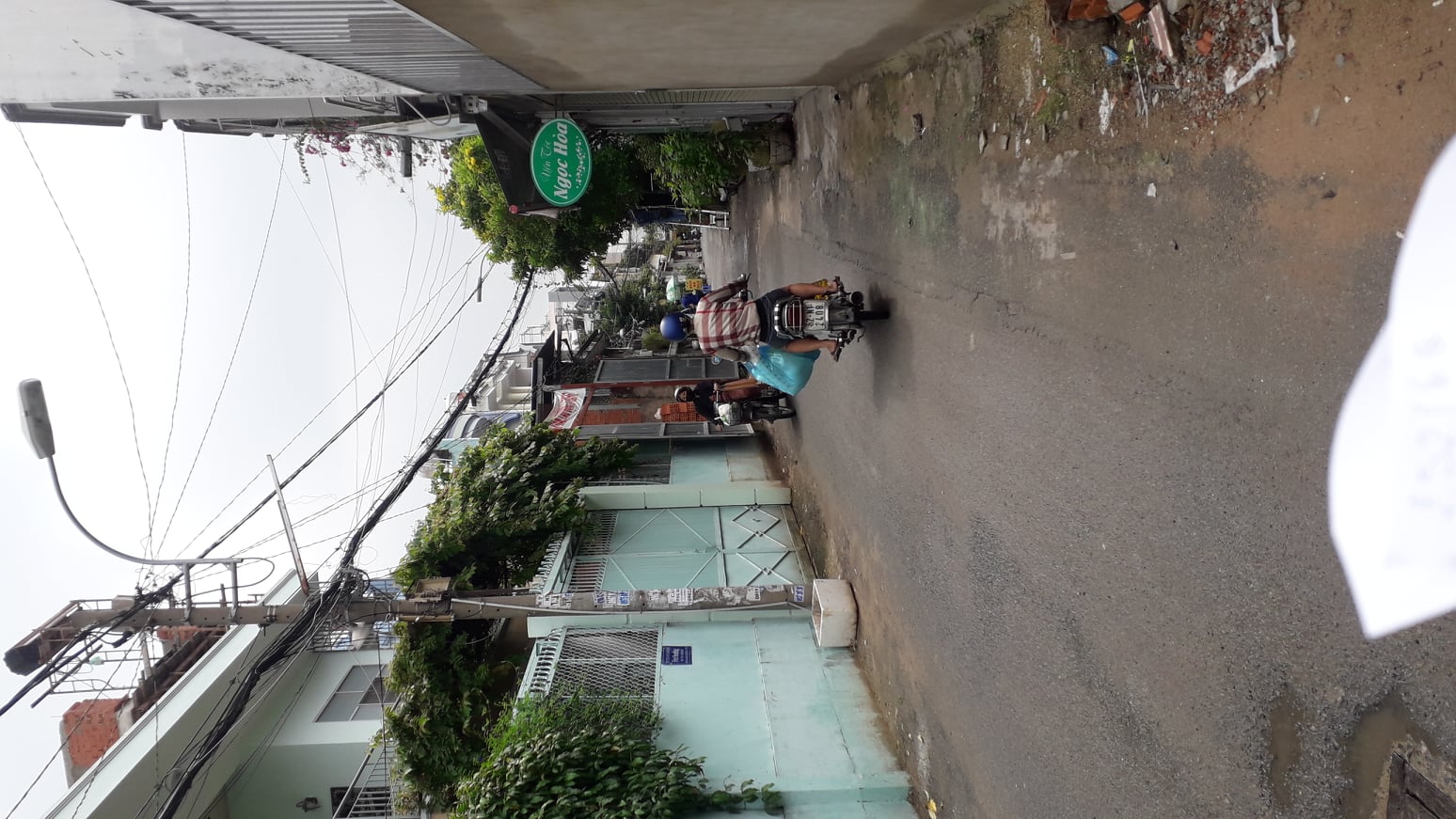  bán nhà hẻm xe hơi Nguyễn Văn Công , DT: 5,3x16m, nở hậu.
