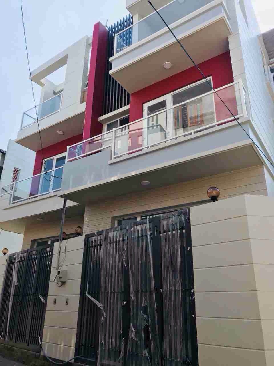 Bán nhà 3 lầu hxh Lê Hồng Phong DT 4*11m giá 9.5 tỷ tl mạnh