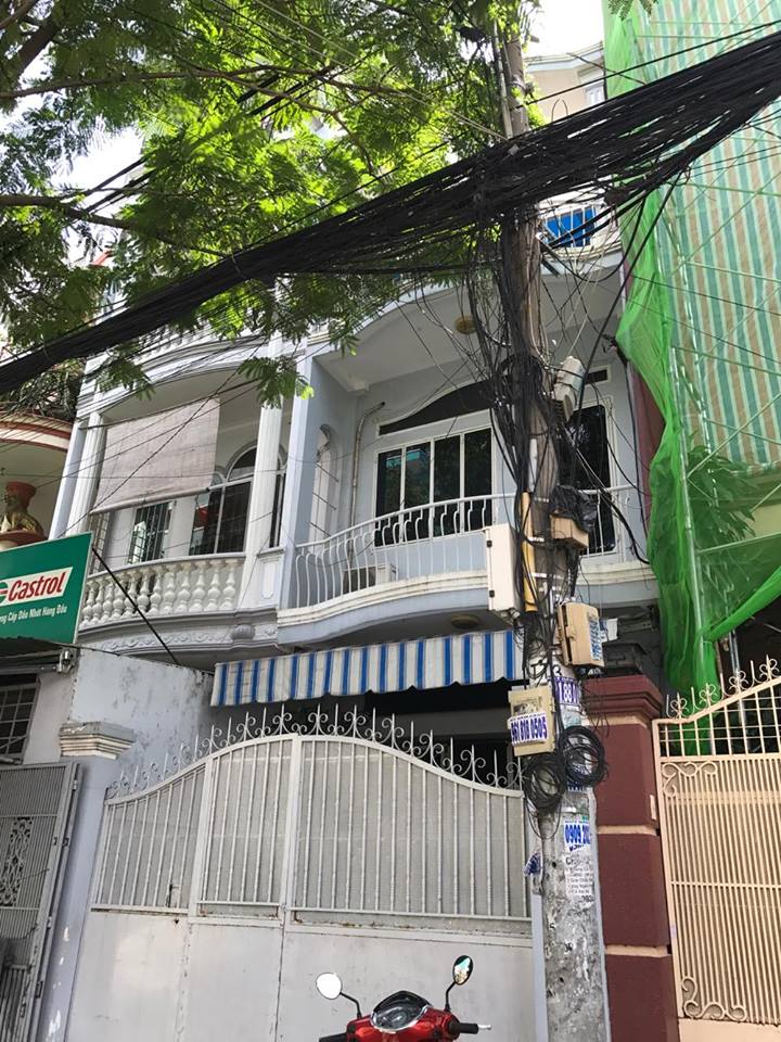  Cần bán căn biệt thự hẻm 10m, 101 Nguyễn Chí Thanh, phường 9, quận 5 (8mx22m) giá 25 tỷ