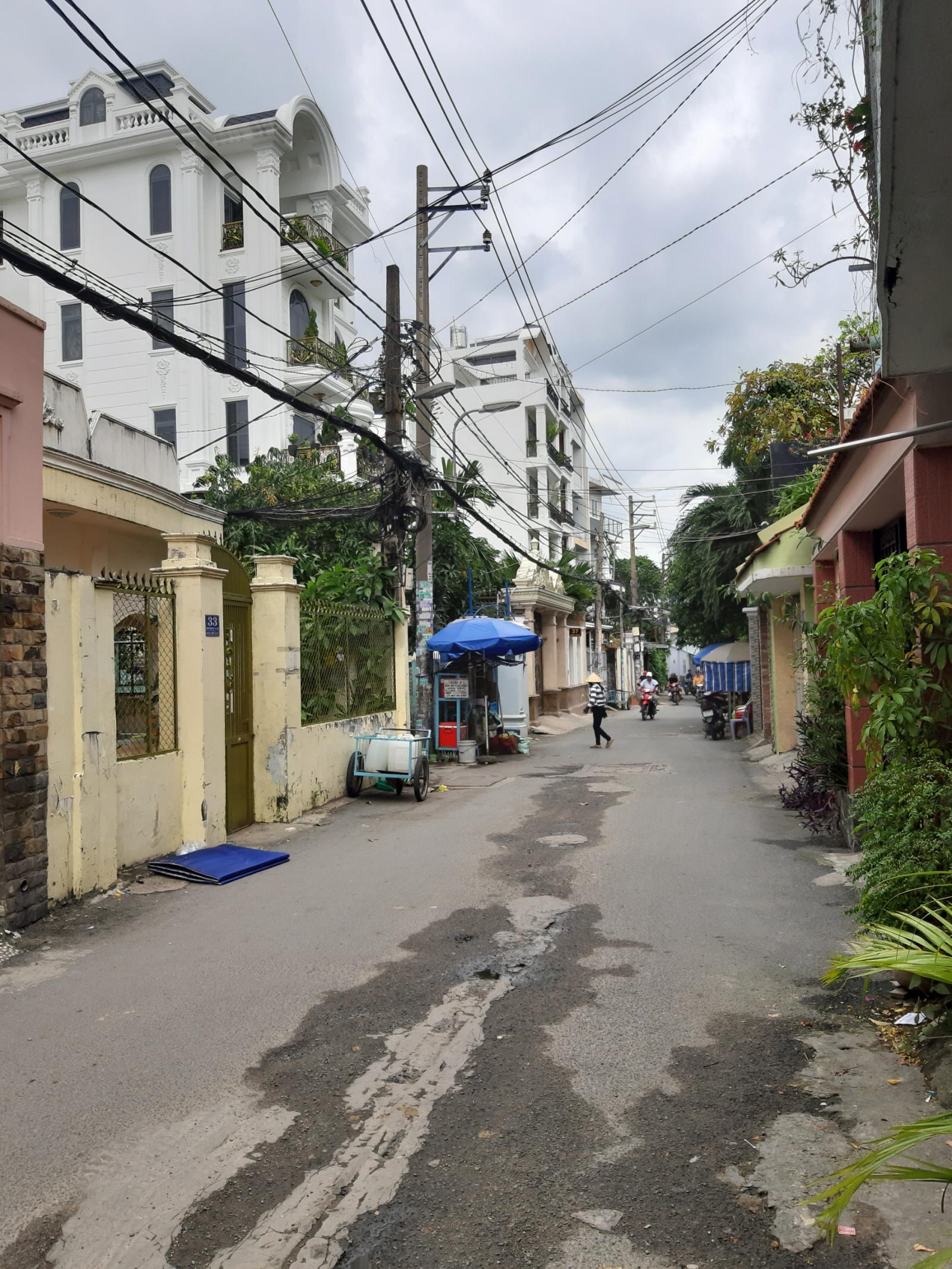 MẶT TIỀN NGUYỄN KHUYẾN - PHAN VĂN TRỊ, P12, BÌNH THẠNH, 5.9X18M, 3 TẦNG, GIÁ 11 TỶ