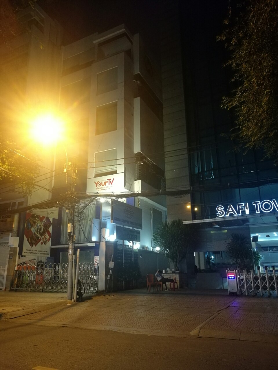 Bán nhà góc 2 MT đường Nguyễn Trọng Tuyển,QPN (4.1m x 18m) 4 tầng, giá 24 tỷ -0919292938