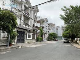 HXH Trần Bình Trọng dt 10x20m giá 25.5 tỷ
