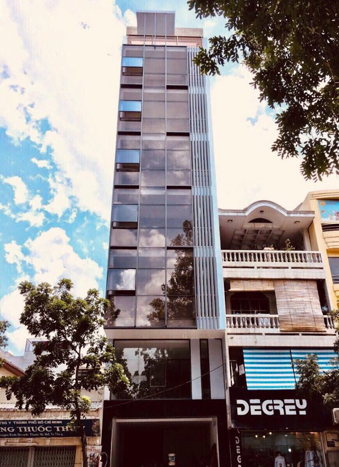 Tòa Nhà đường Nguyễn Văn Trỗi QN, Hầm 7 Tầng