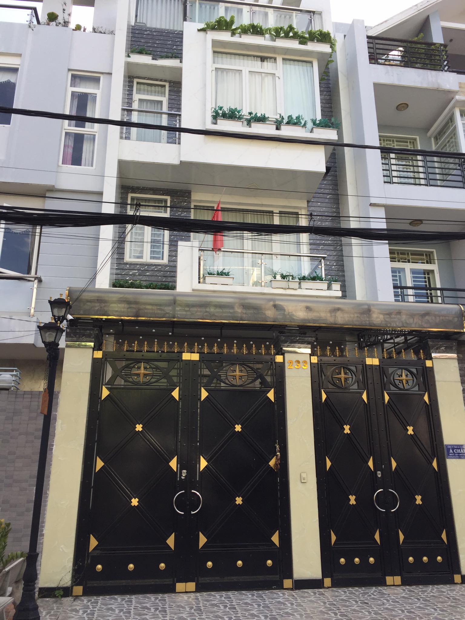 Bán khách sạn MTKD đường Số 1A, P. Bình Trị Đông B, 6 x 21m, 5 tấm, giá 16 tỷ. khu Tên Lửa