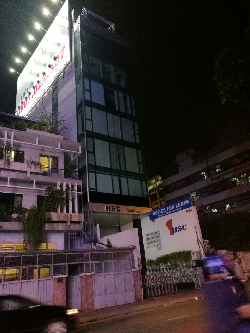Bán Mặt tiền Nguyễn Trọng Tuyển Phú Nhuận 4.2x17m, 5 tầng, 25tỷ TL-0919292938