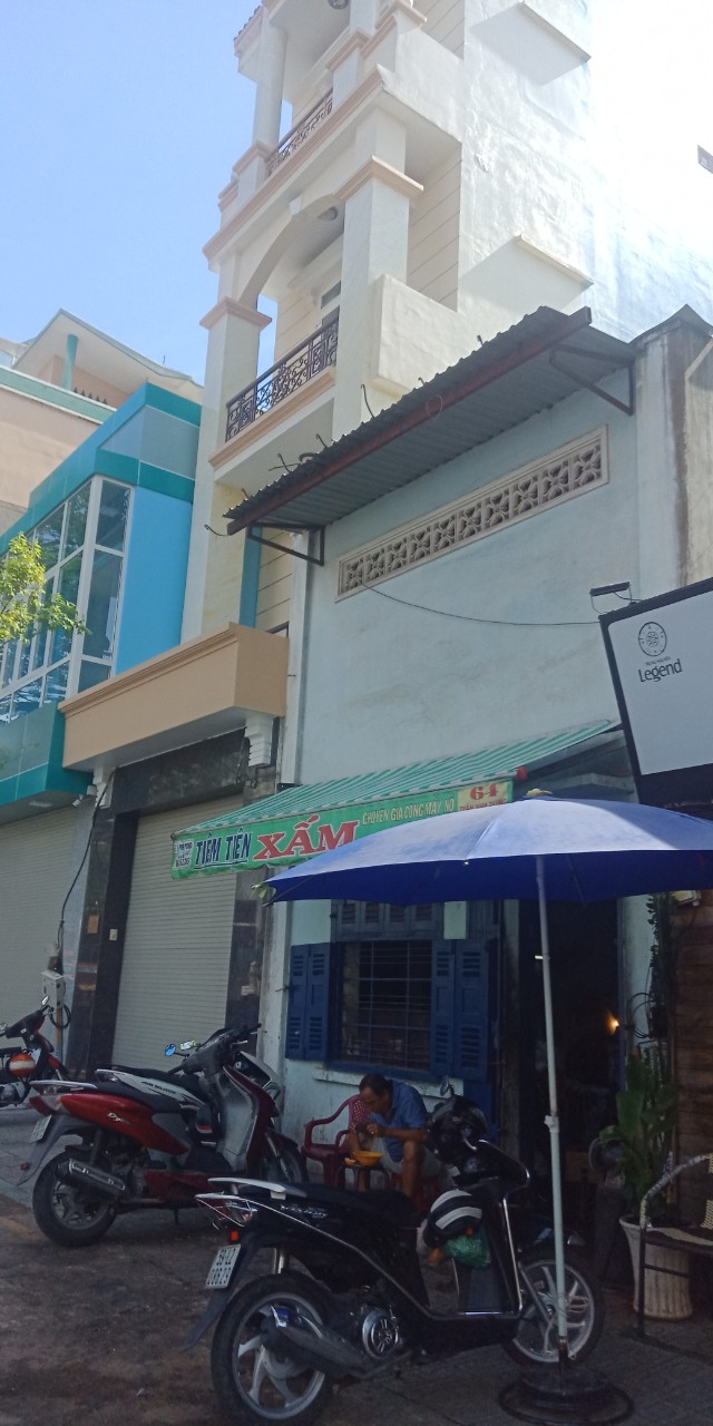 Bán nhà hẻm Bùi Hữu Nghĩa Q5 dt 3.7*12m giá 8.5 tỷ tl